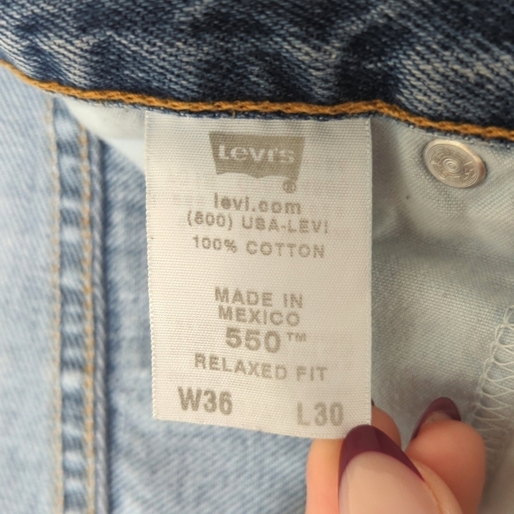 Levi's Y2K 550 Classic Medium Wash Relaxed Fit Straight Leg Denim Jeans 36 x 30 - Picture 9 of 16